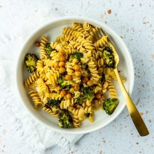 Bowl of Lemon Broccoli Chickpea Pasta